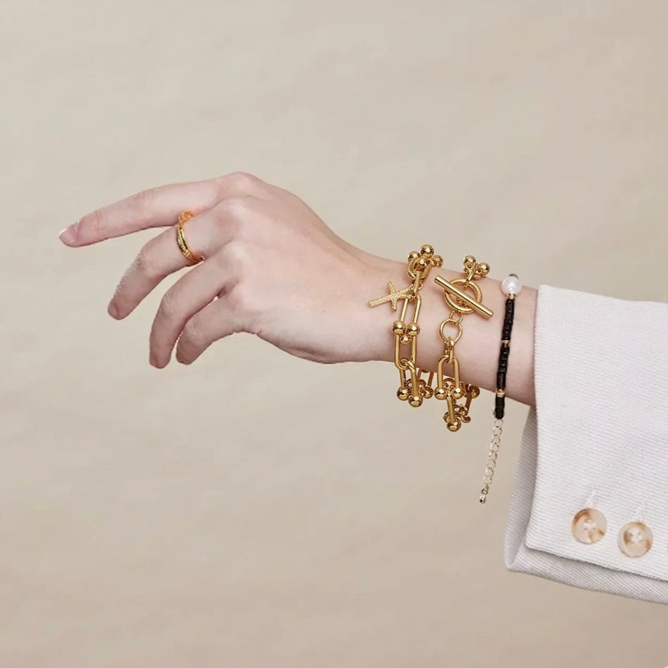 Gold T-Bar Bracelet
