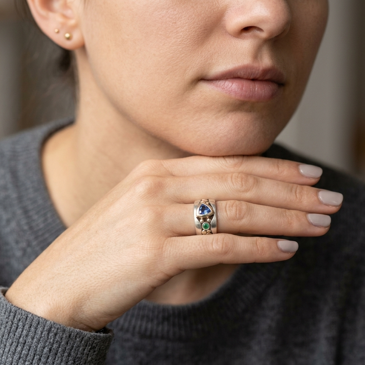 Vintage Blue Crystal Ring